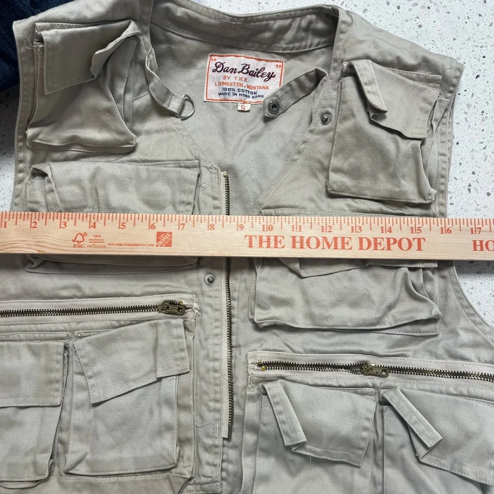 Khaki Utility‎ Vest with Multiple Pockets
